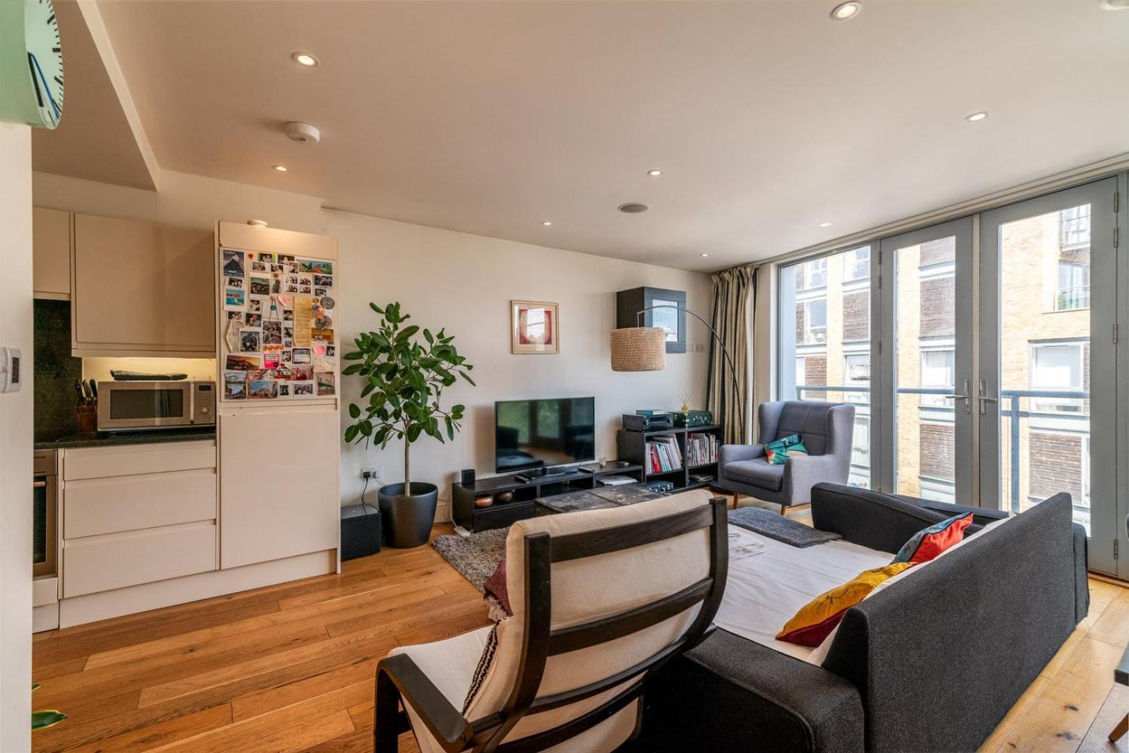 Bright & Spacious Battersea Flat London Eksteriør billede